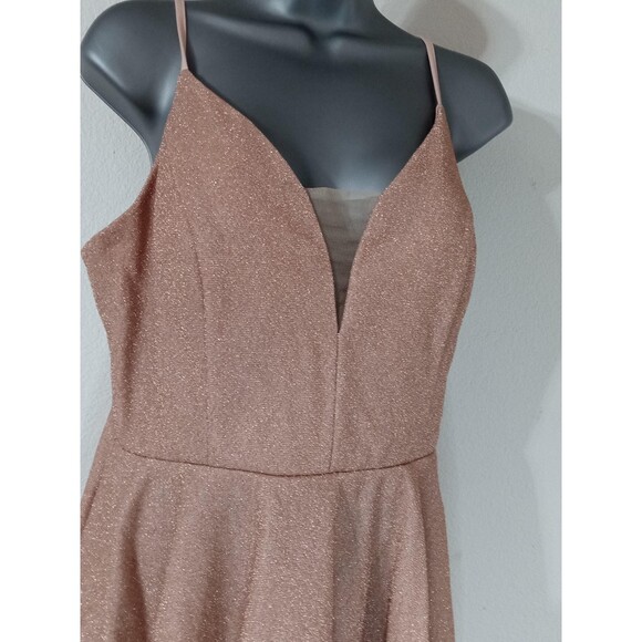 Elegant Rose Gold Women's Dress - Picture 5 of 8
